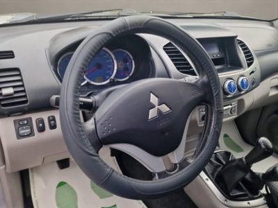 Mitsubishi L200 2.5 DI-D/136CV Double Cab Intense (10)