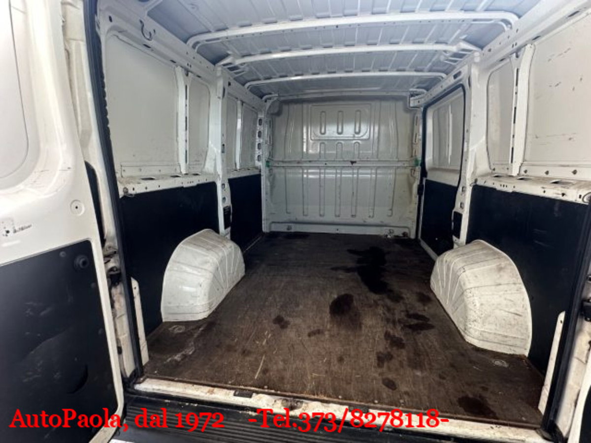 Peugeot Boxer Furgone 330 2.2 BlueHDi 140 S&S PC-TN Furgone Premium (11)