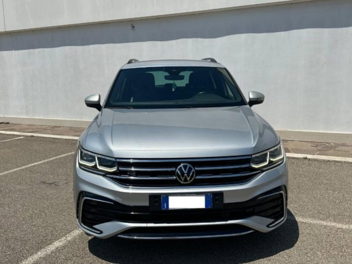 Volkswagen Tiguan 2.0 TDI 150 CV SCR DSG 4MOTION R-Line