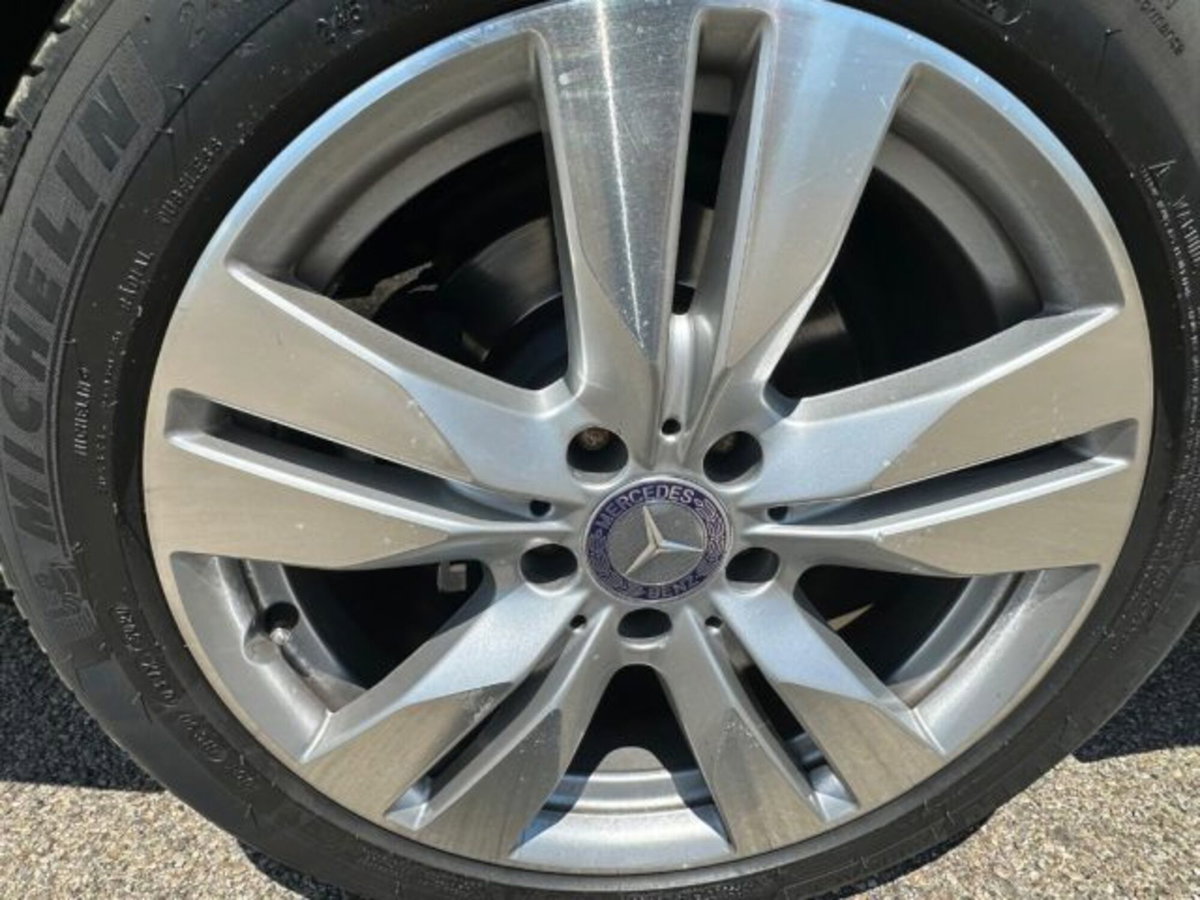 Mercedes-Benz Classe E 200 Executive (6)