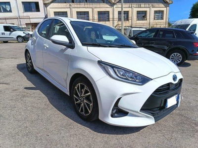 Toyota Yaris 1.5 Hybrid 5 porte Energy (2)