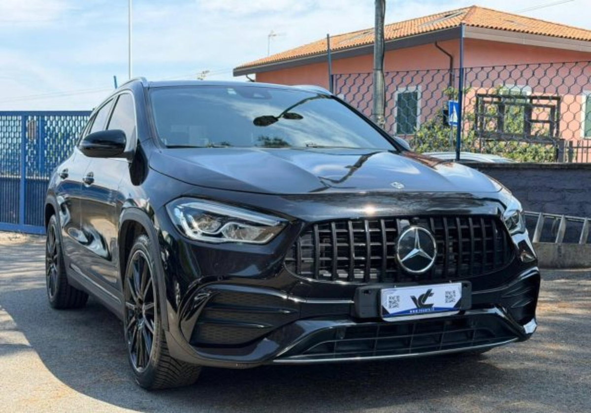 Mercedes-Benz GLA SUV 220 d Automatic 4Matic Premium (3)