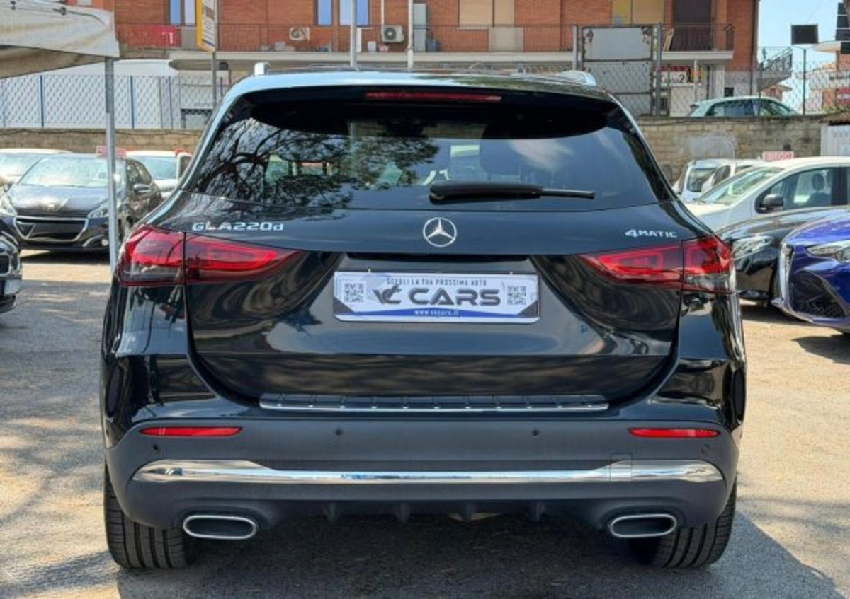 Mercedes-Benz GLA SUV 220 d Automatic 4Matic Premium (5)