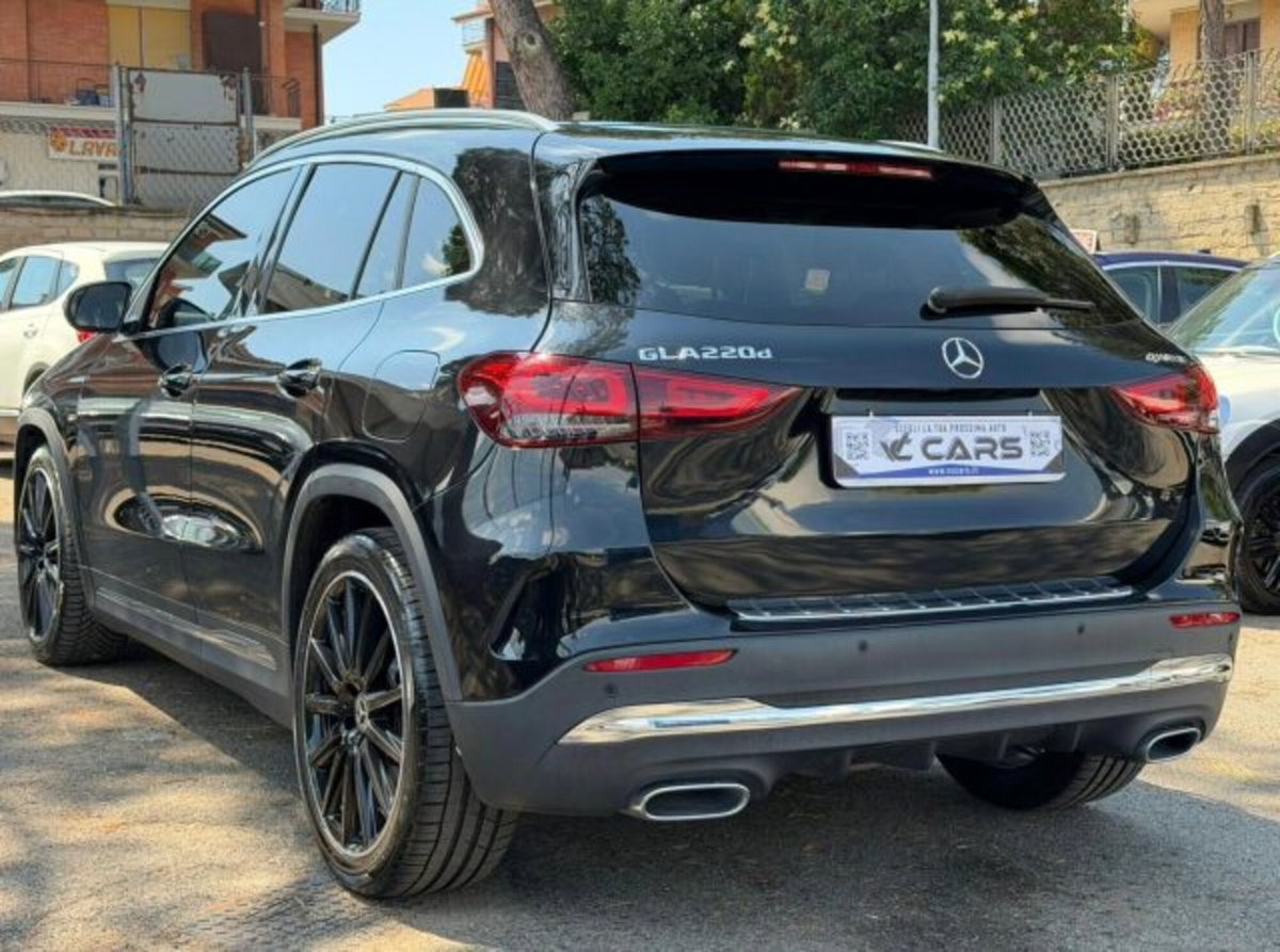 Mercedes-Benz GLA SUV 220 d Automatic 4Matic Premium (6)