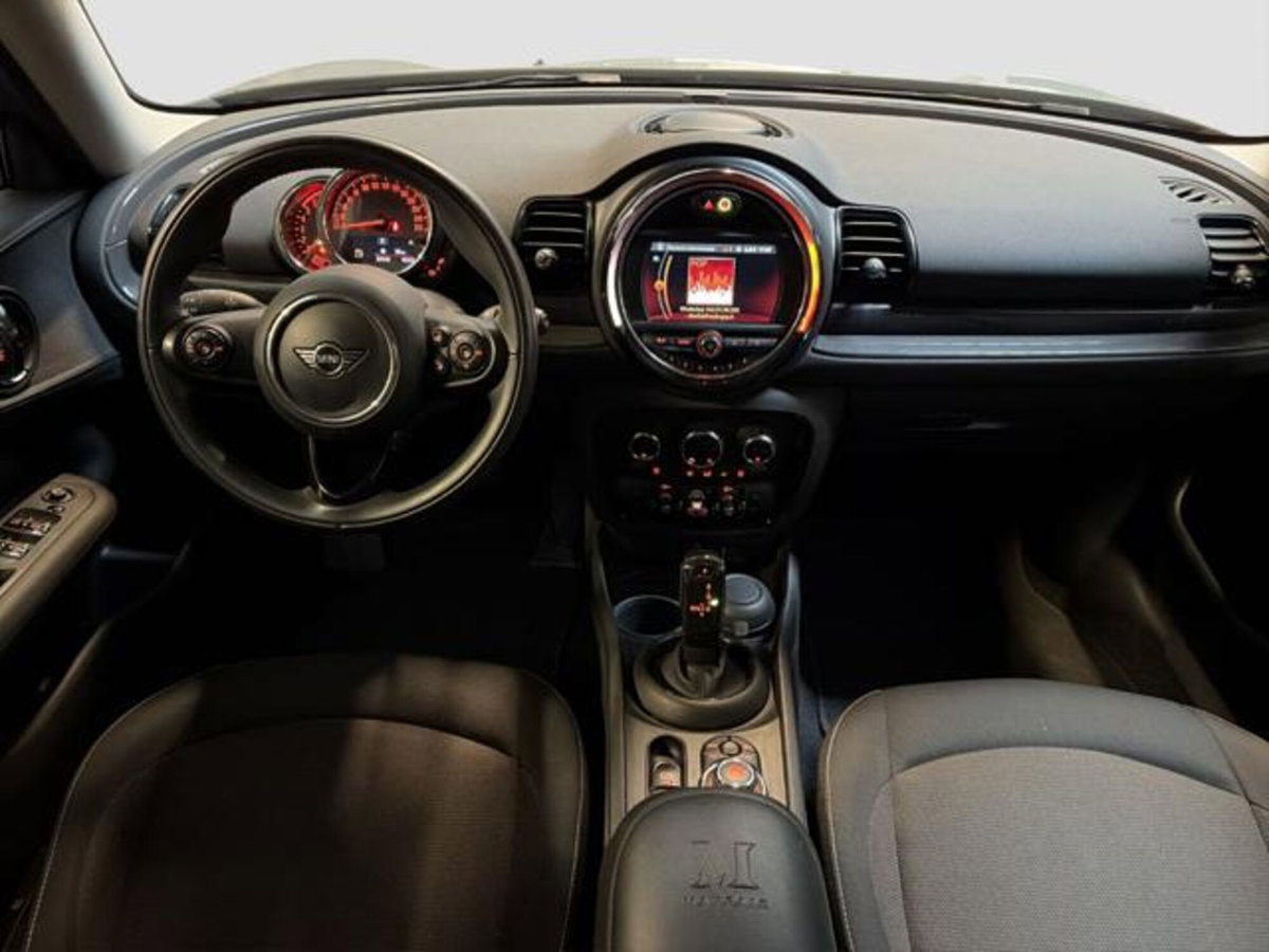 MINI Mini Clubman 2.0 Cooper D Mayfair Edition Clubman (12)