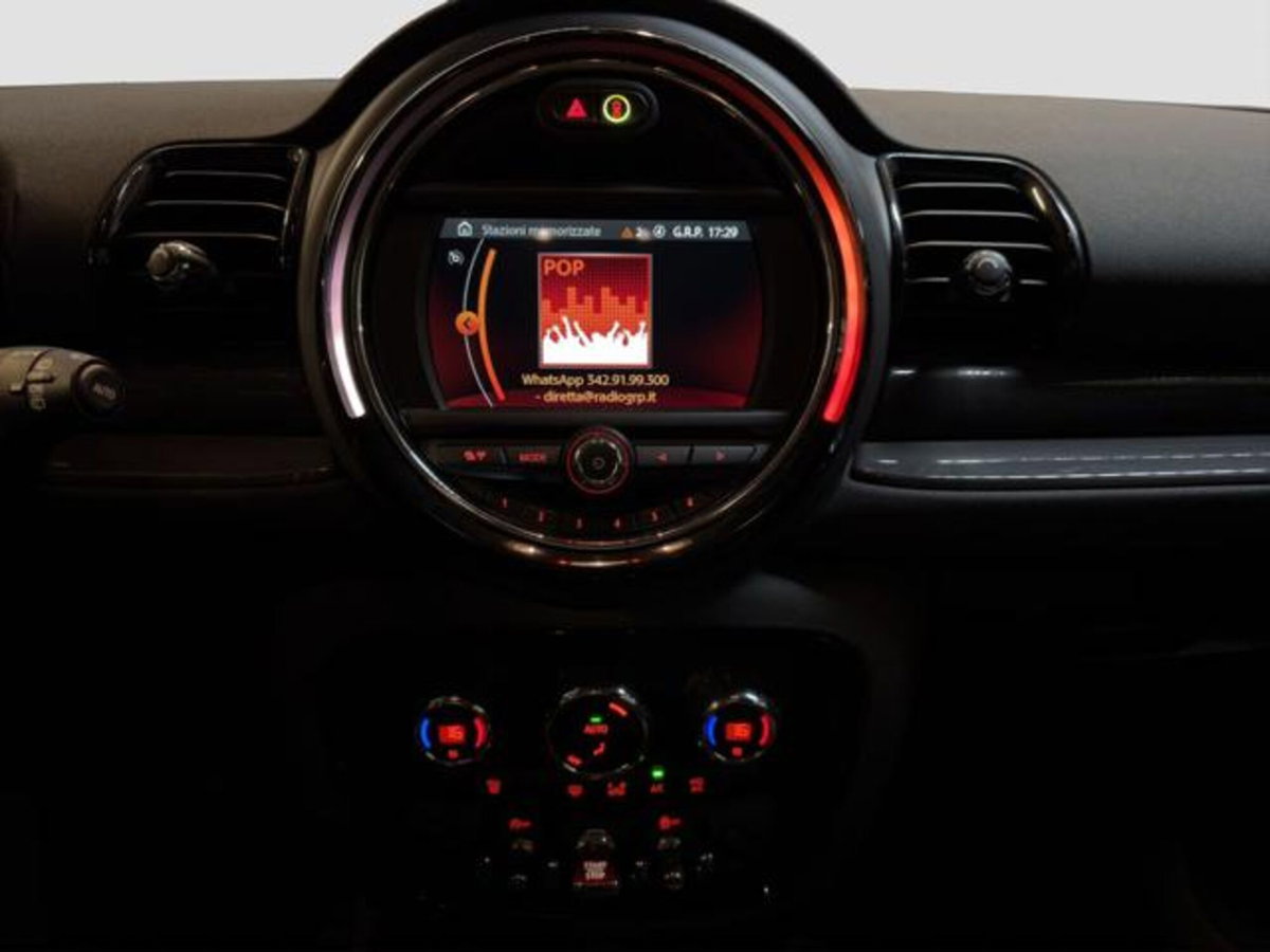 MINI Mini Clubman 2.0 Cooper D Mayfair Edition Clubman (18)