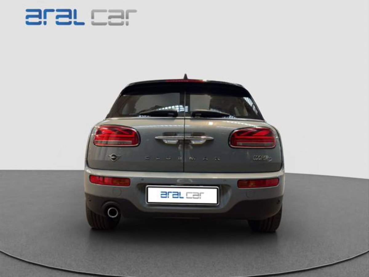 MINI Mini Clubman 2.0 Cooper D Mayfair Edition Clubman (5)