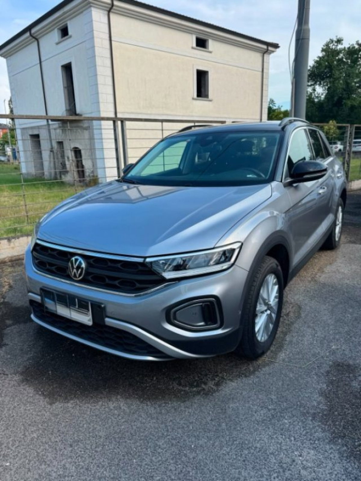 Volkswagen T-Roc 2.0 tdi Life 150cv dsg (2)