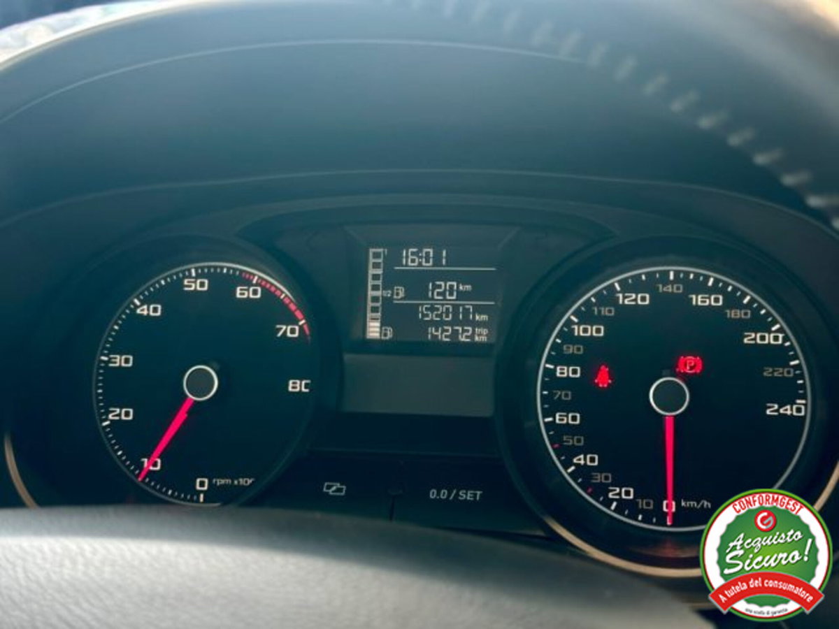 SEAT Ibiza 1.2 70 CV 5 porte Business (15)