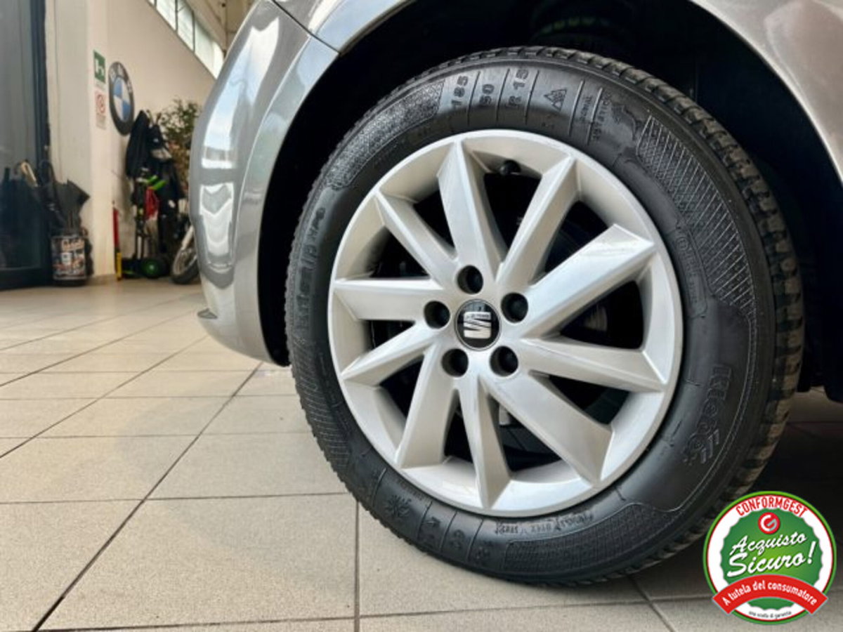 SEAT Ibiza 1.2 70 CV 5 porte Business (6)
