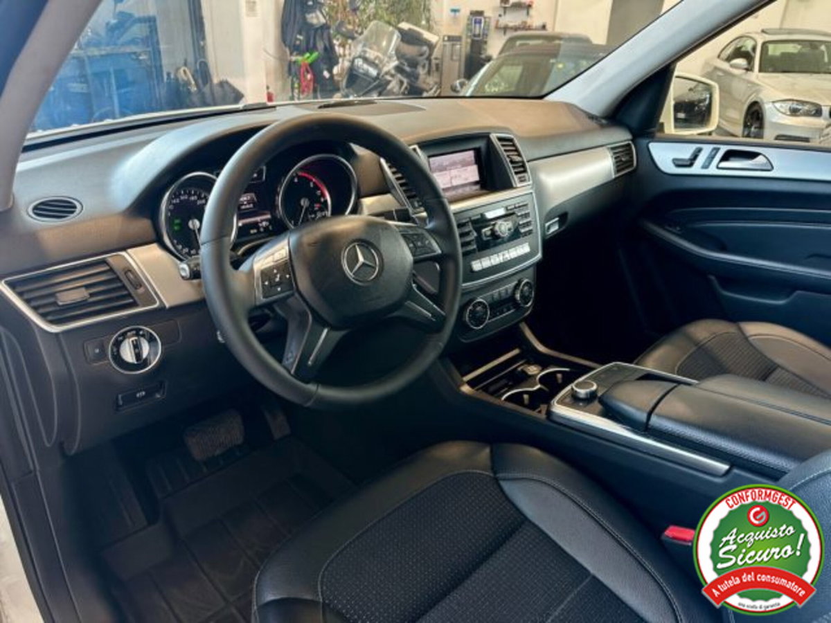 Mercedes-Benz Classe ML 250 BlueTEC 4Matic Sport (7)