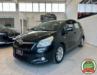 Toyota Verso 2.0 D Luxury Pack 7 posti usata