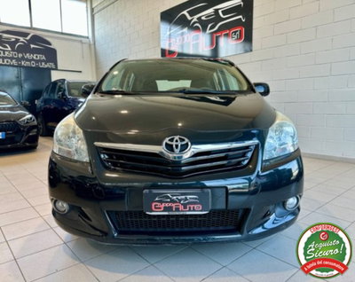 Toyota Verso 2.0 D Luxury Pack 7 posti (2)