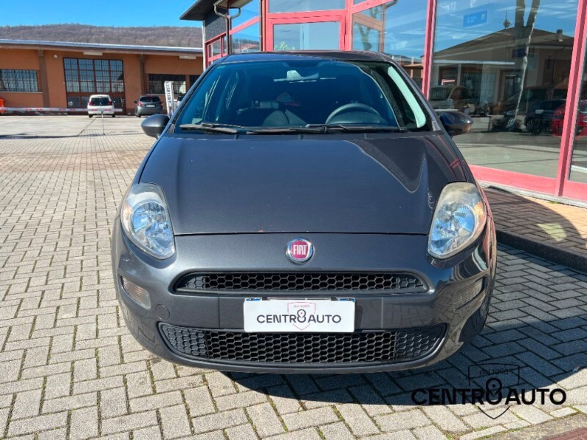 Fiat Punto 1.3 MJT II 75 CV 5 porte Street (9)