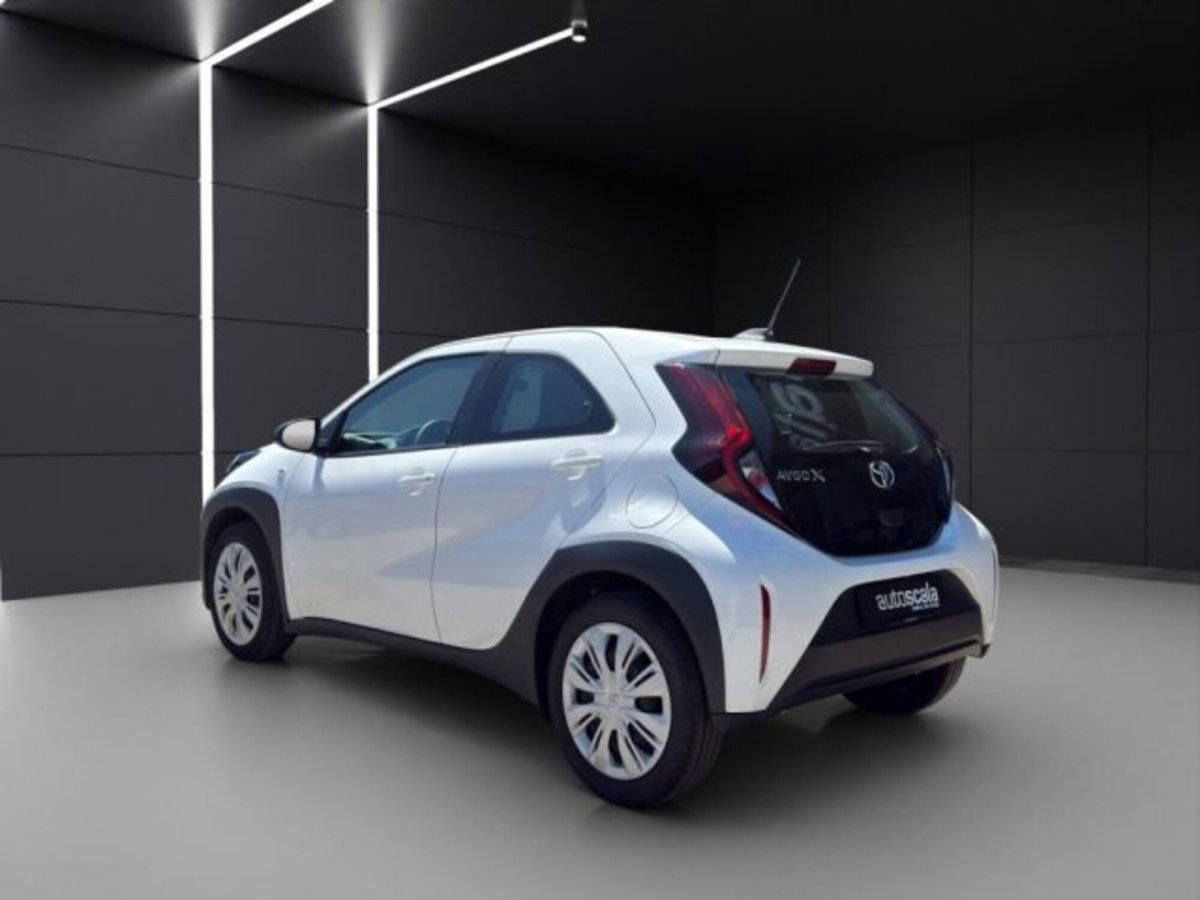 Toyota Aygo X 1.0 VVT-i 72 CV 5p. Undercover S-CVT (16)