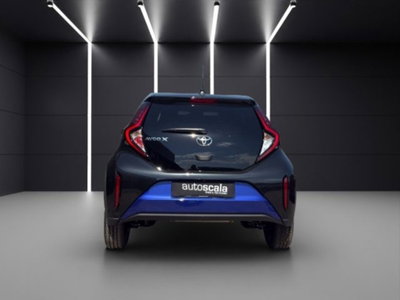 Toyota Aygo X 1.0 VVT-i 72 CV 5 porte Limited Air (4)