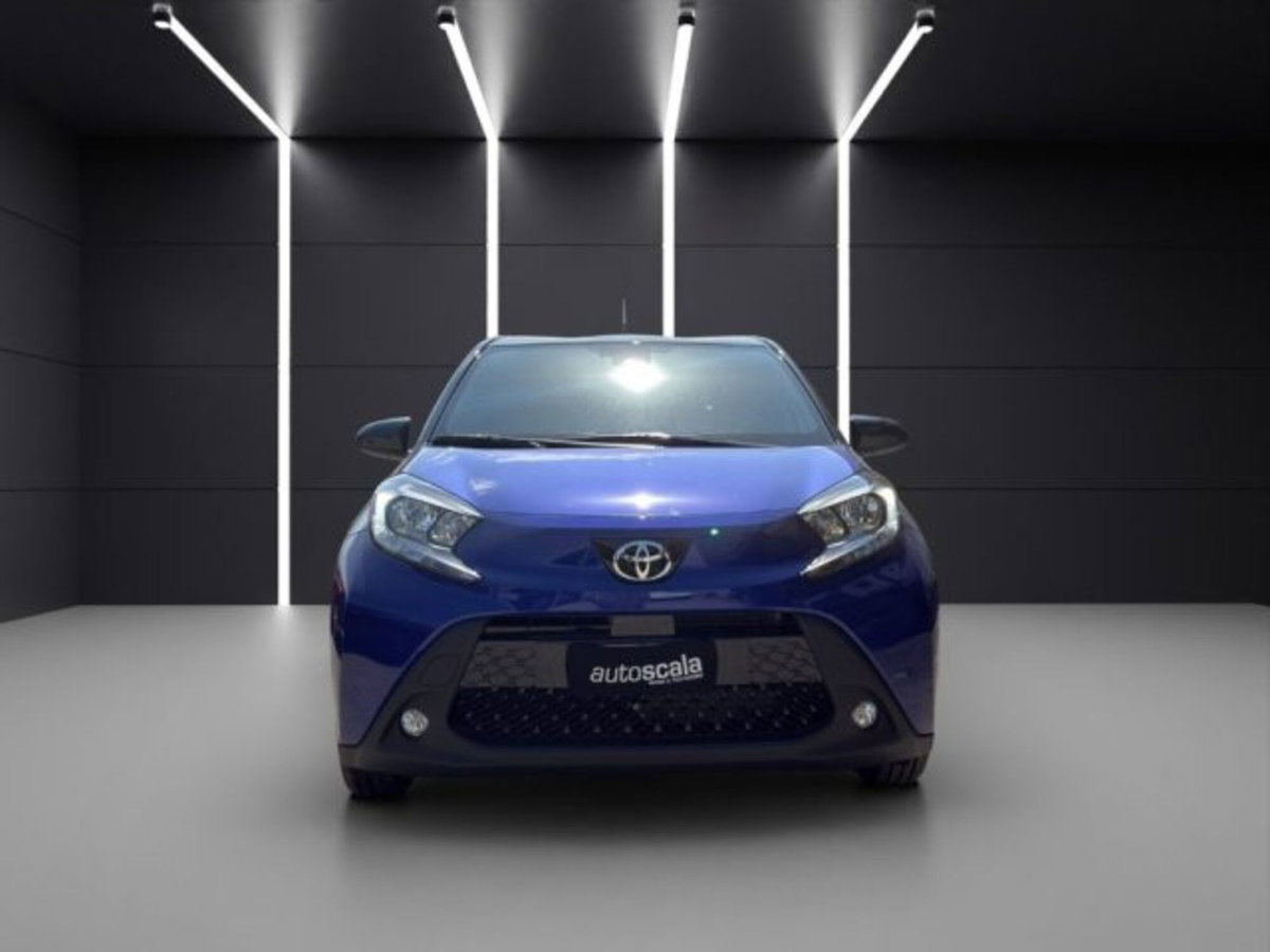 Toyota Aygo X 1.0 VVT-i 72 CV 5 porte Limited Air (8)