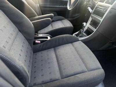 Peugeot 307 SW 16V XS (9)
