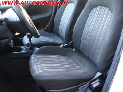 Fiat Punto Evo 1.4 5 porte Emotion GPL (9)