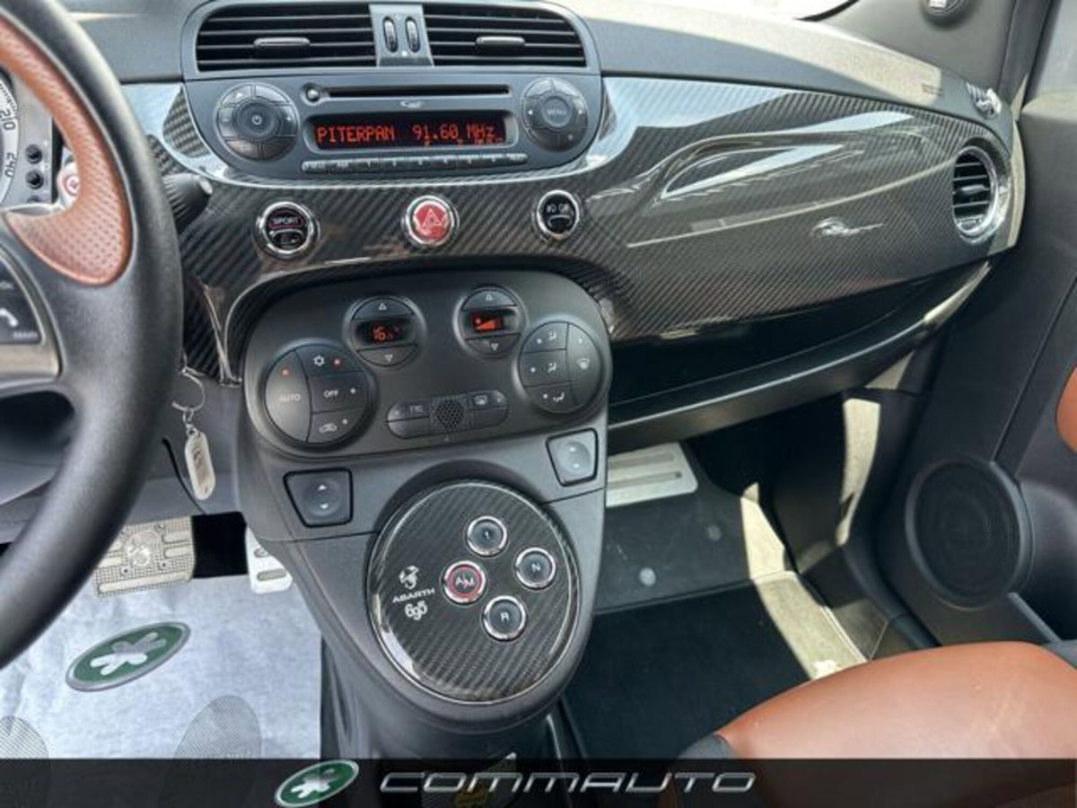 Abarth 695 695 1.4 Turbo T-Jet 180 CV Tributo 131 Rally (15)