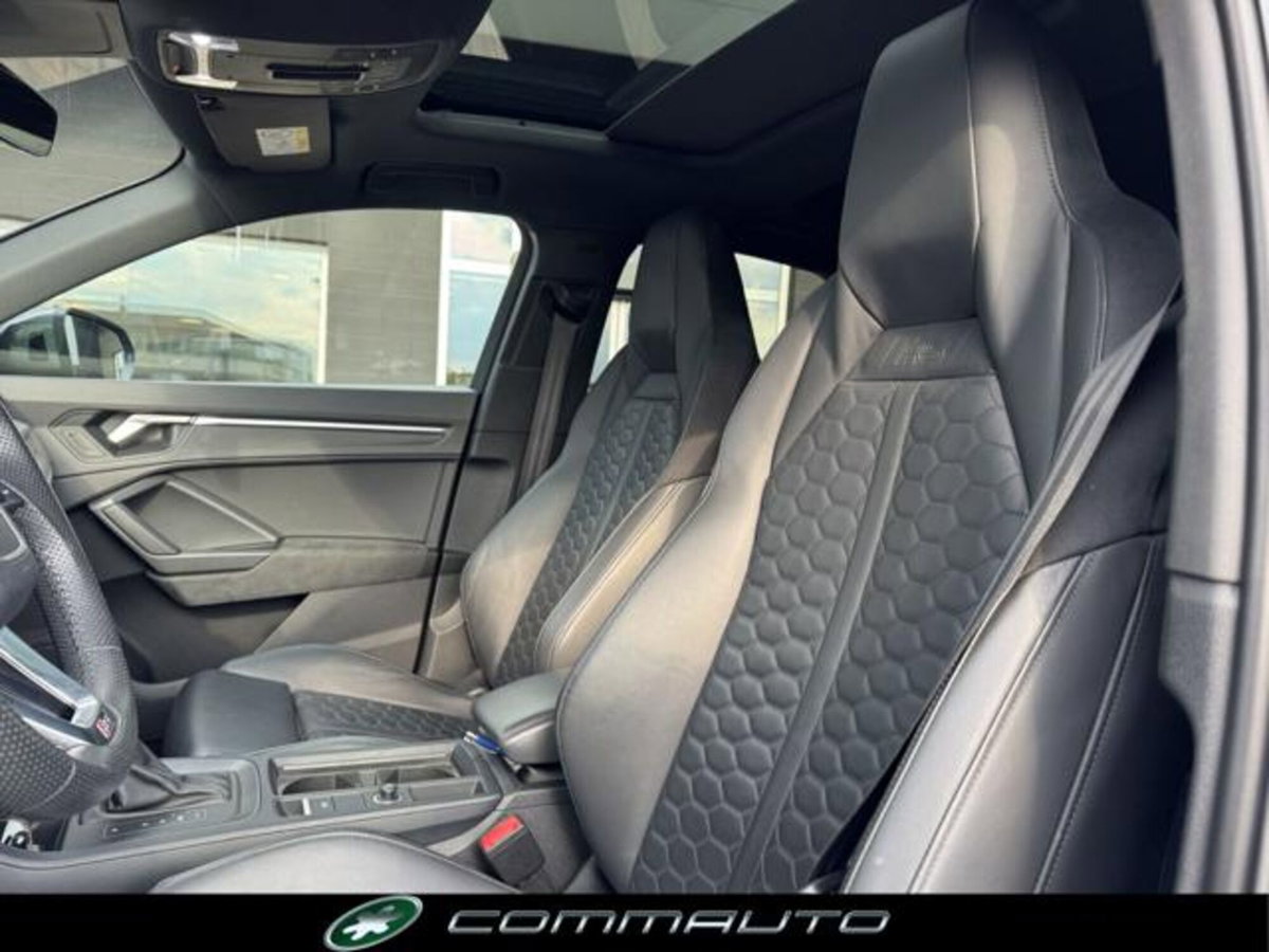 Audi RS Q3 Sportback 2.5 quattro s-tronic (11)