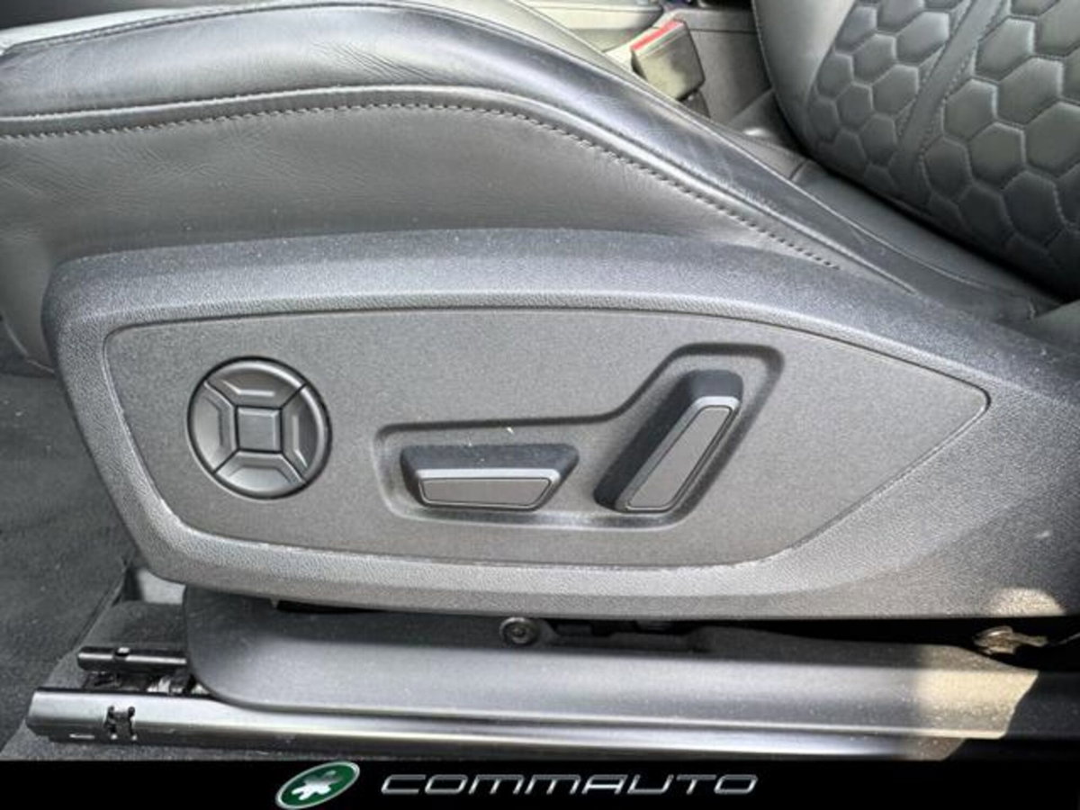 Audi RS Q3 Sportback 2.5 quattro s-tronic (18)