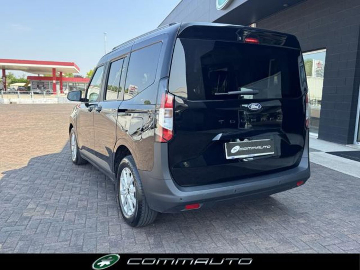 Ford Tourneo Courier 1.0 EcoBoost 100 CV Titanium (6)