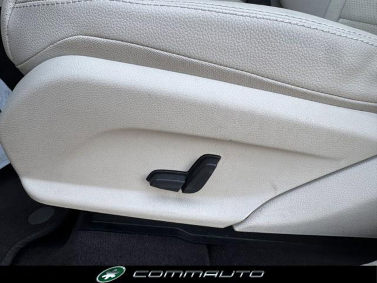 Mercedes-Benz GLC Coupé 250 d 4Matic Coupé Premium (13)