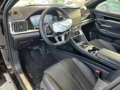 Byd Seal U DM-i 1.5 phev Design awd (15)