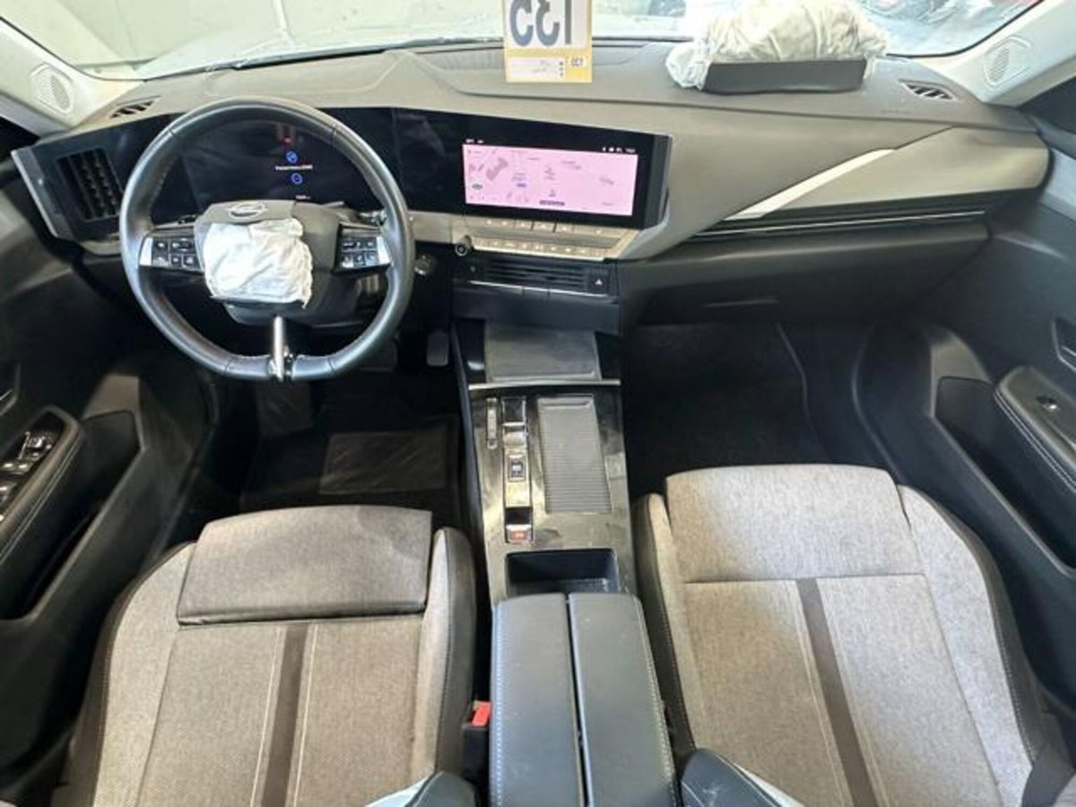 Opel Astra 1.5 Turbo Diesel 130 CV AT8 Business Elegance (15)