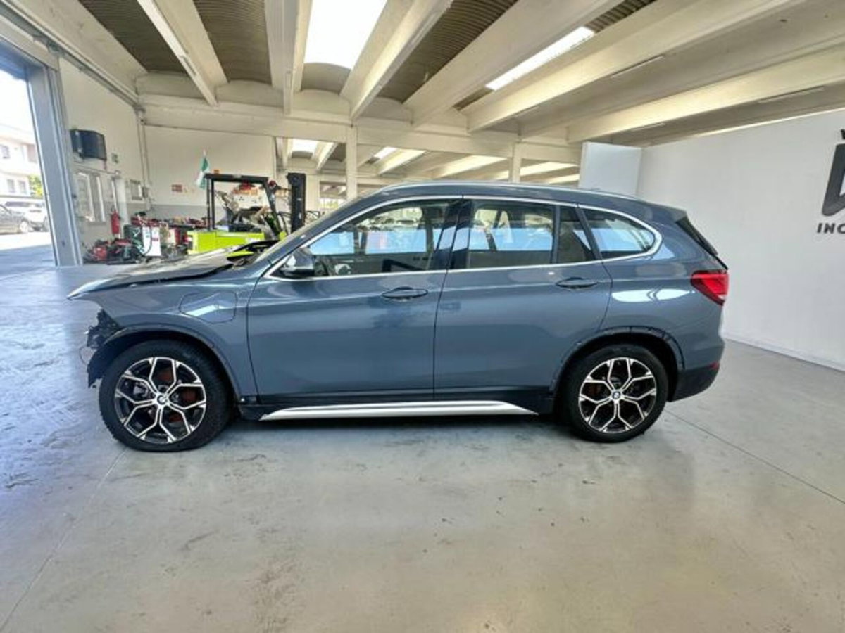BMW X1 xDrive25e xLine Plus (4)