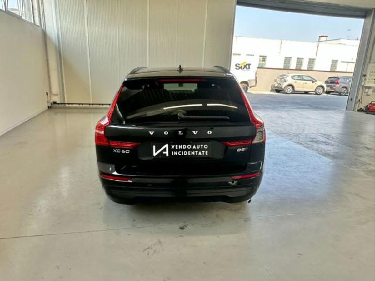 Volvo XC60 2.0 b5 Core awd auto (6)