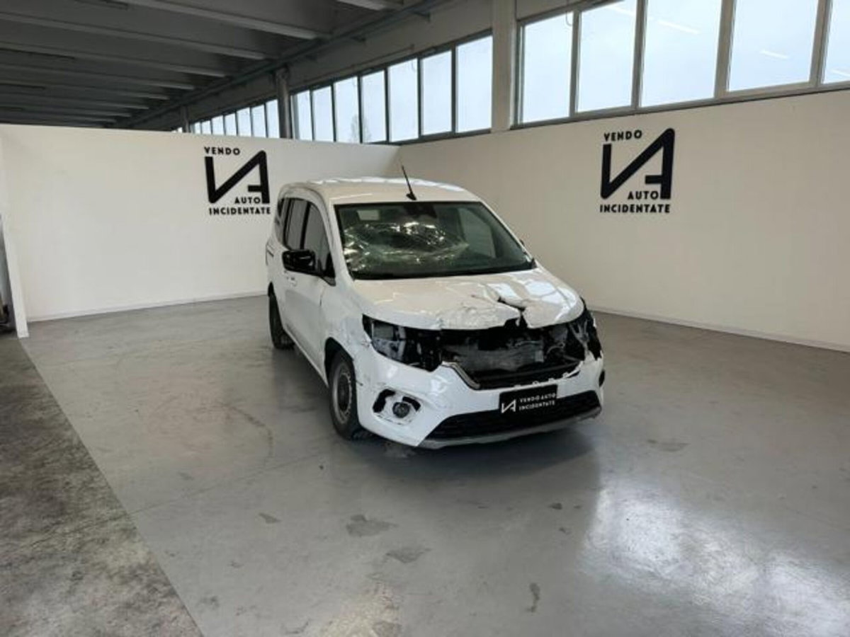 Renault Kangoo 1.5 blue dci Equilibre 95cv edc