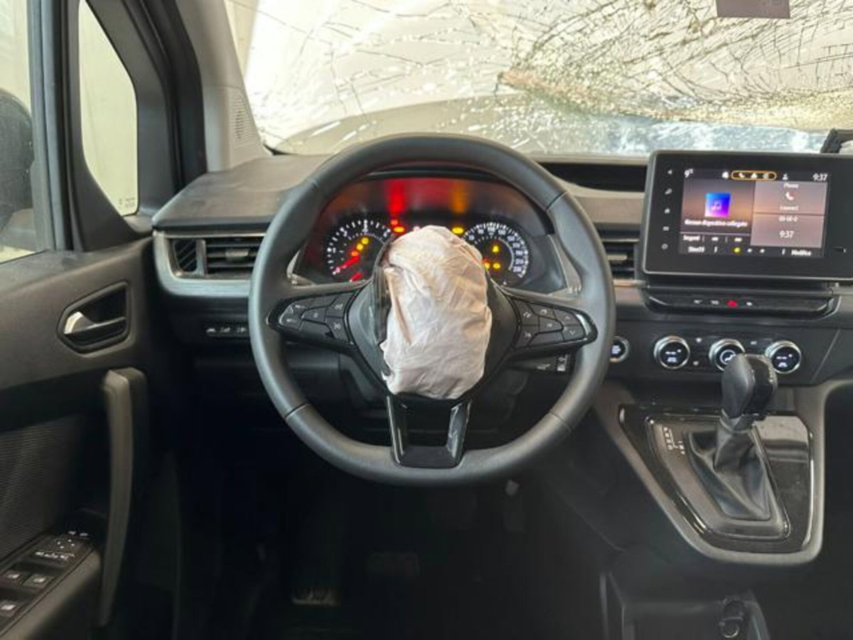 Renault Kangoo 1.5 blue dci Equilibre 95cv edc (14)