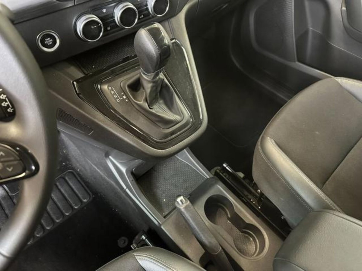 Renault Kangoo 1.5 blue dci Equilibre 95cv edc (16)