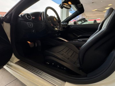 Ferrari California Spider California T DCT (12)
