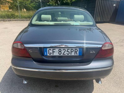 Jaguar S-Type 2.7 diesel V6 Sport (10)