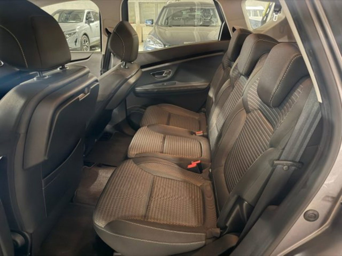 Renault Scenic E-Tech Electric 1.5 dCi 110CV EDC Energy (14)