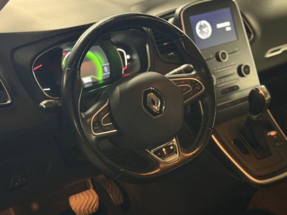 Renault Scenic E-Tech Electric 1.5 dCi 110CV EDC Energy (7)