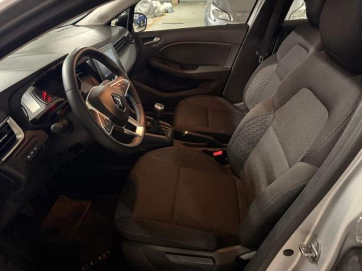 Renault Clio SCe 65 CV 5 porte Life (8)