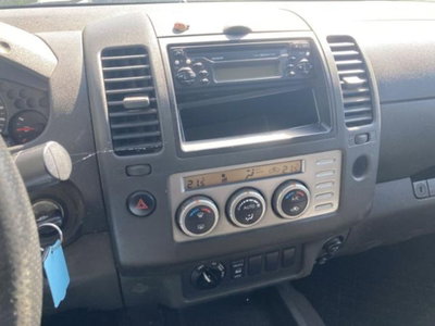Nissan Navara 2.5 dCi 4 porte Double Cab LE (10)