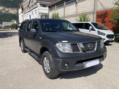 Nissan Navara 2.5 dCi 4 porte Double Cab LE (3)