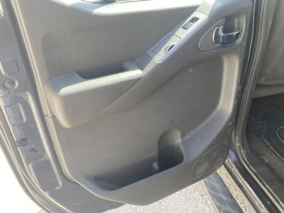 Nissan Navara 2.5 dCi 4 porte Double Cab LE (7)