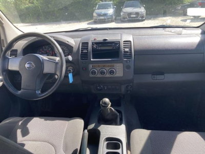Nissan Navara 2.5 dCi 4 porte Double Cab LE (9)