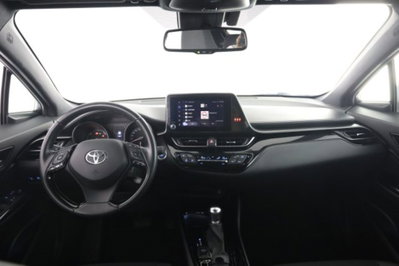 Toyota Toyota C-HR 2.0 Hybrid E-CVT Lounge (4)