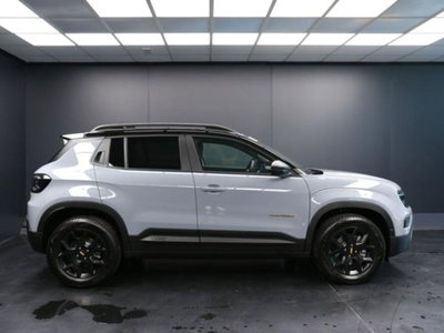 Jeep Avenger 1.2 turbo e-hybrid mhev The North Face 4xe 145cv edct6 (6)