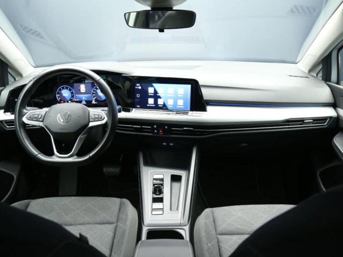 Volkswagen Golf Variant 1.0 eTSI EVO DSG Life (12)
