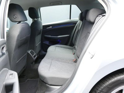 Volkswagen Golf Variant 1.0 eTSI EVO DSG Life (8)