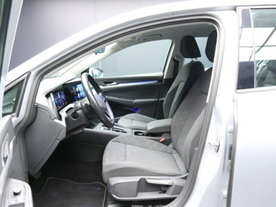 Volkswagen Golf Variant 1.0 eTSI EVO DSG Life (9)