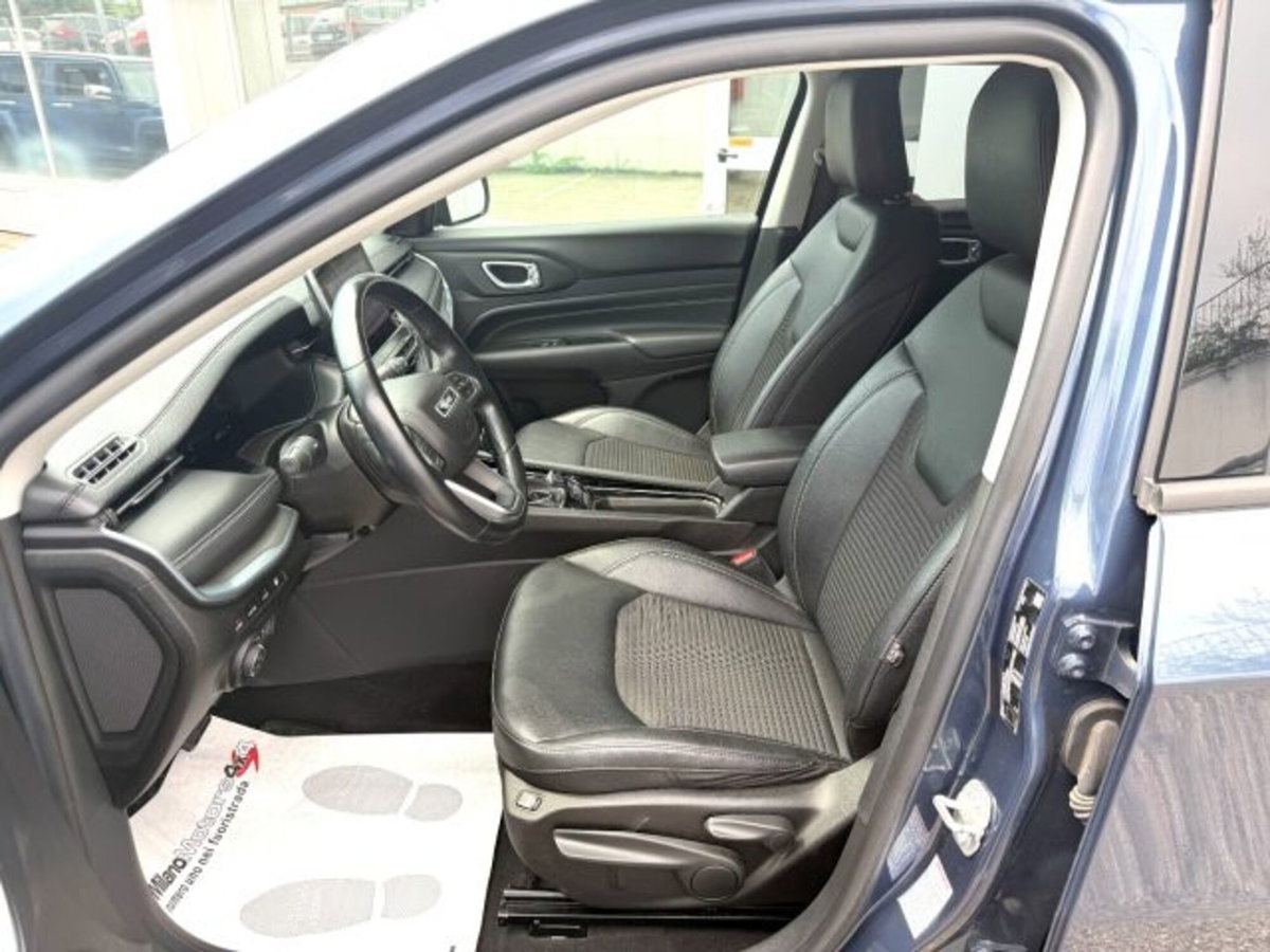 Jeep Compass 1.3 T4 190CV PHEV AT6 4xe Limited (9)